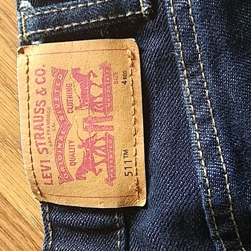 Levi Strauss & Co. Boys size 4 slim jeans
